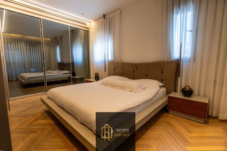 49791365-dbe6-48f1-bee3-d89f5b69331f