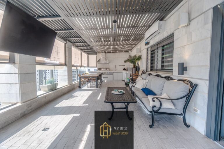 7b1d9cad-ae19-4b27-8e01-0db9173c9d49