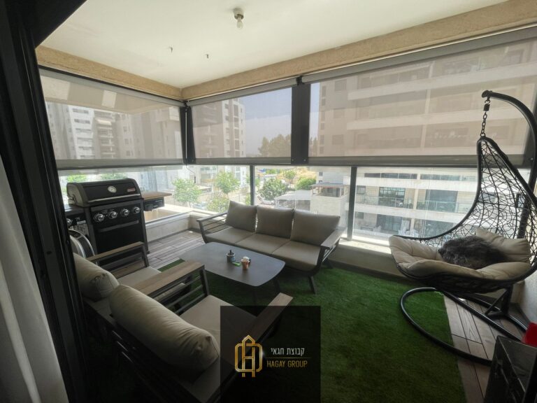 a14a0a1e-e60e-4370-93d4-cbab2a5a10de