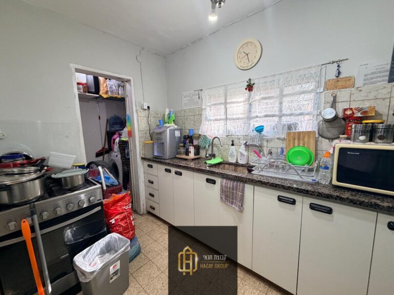 6746b60d-9bcc-4ae4-bd79-8335849bbf29