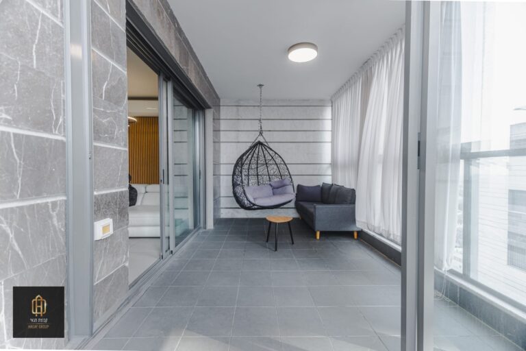 54327dfc-42a4-44ba-8add-a865ea5ce13b