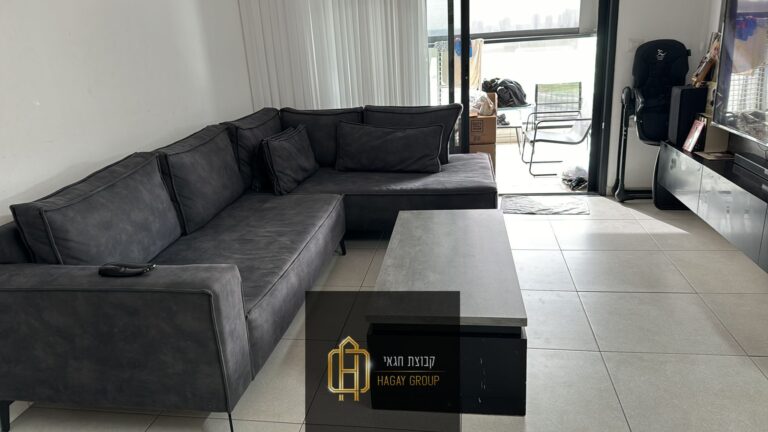 c2538848-e510-40fc-a7d4-bbc1fd0eff8c