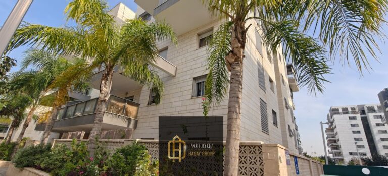 0f15f815-6551-4103-b6de-823ad7cfcc9d