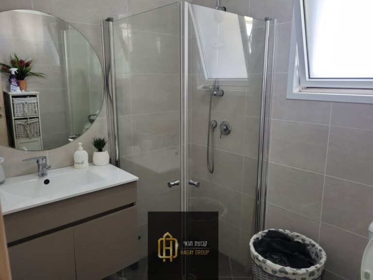 9087de7e-5b7b-433f-bebd-37842ac42b6e