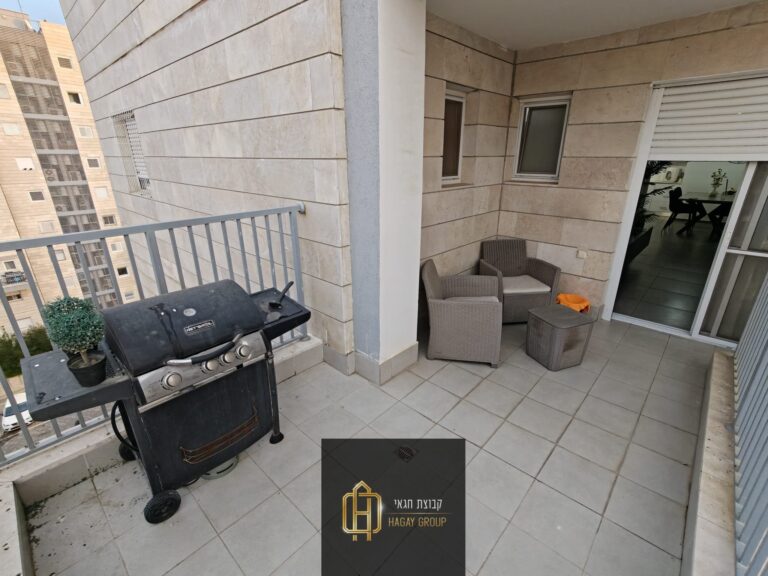 0c0177f7-7c2c-4300-9790-ee1e16617a29