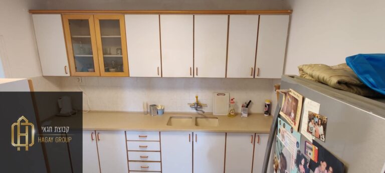 0e879b0b-67a8-4900-a7f8-68f65834e2af