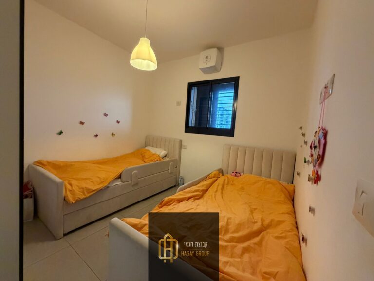 1de7d3f2-2b85-47a7-84ca-b8abb1136e5f