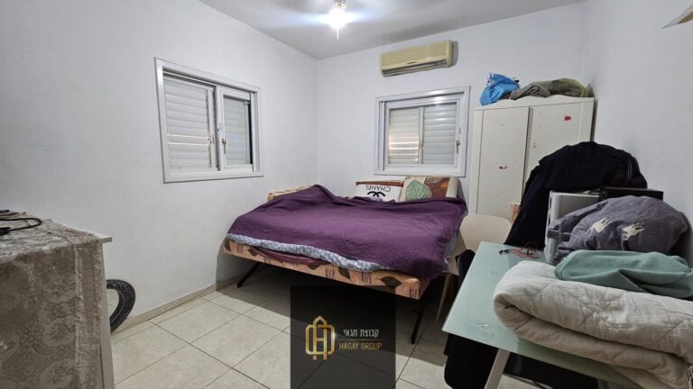 34e8b63b-8edb-4e4b-841a-ed444fcc8947