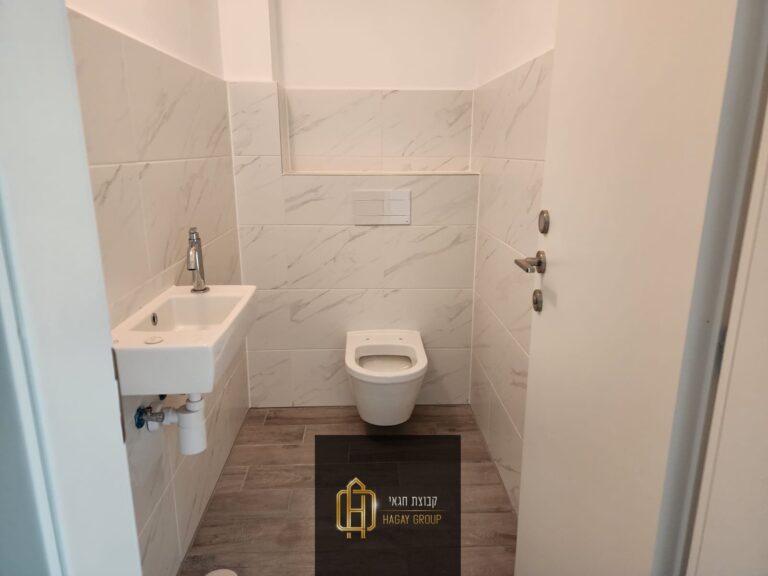 4ab5f317-a459-4773-a548-1a09926245ef