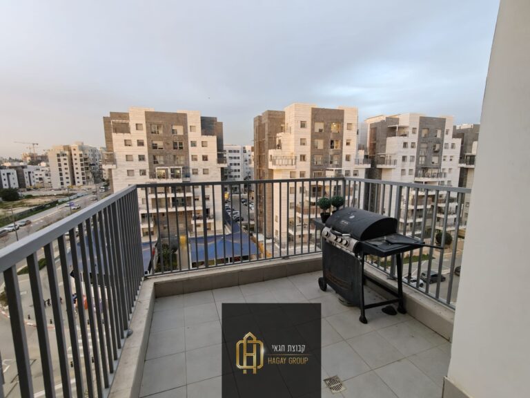 67976abb-02c6-49b1-a08c-3c60baa53695