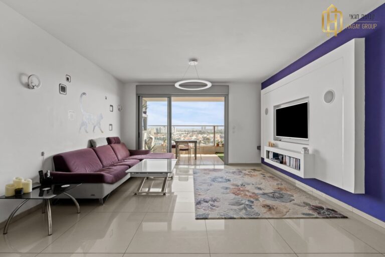 7bac1da8-b0c4-4edf-a364-6ec01af14291