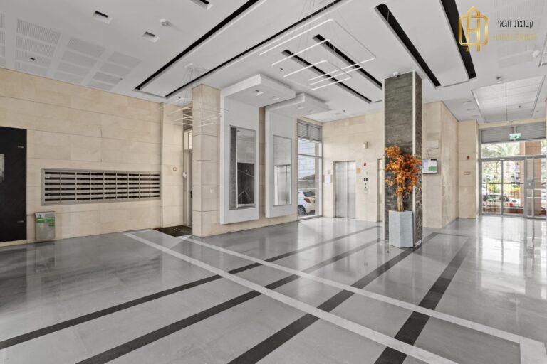 9a662aad-3b35-48cb-a7a7-2436a84ff94d