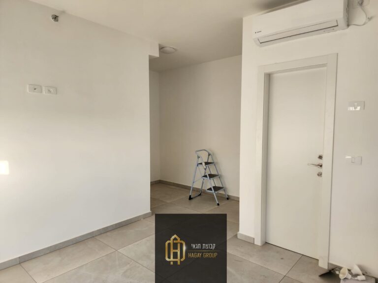 9bb6a0ef-a8d1-4f32-ae09-c453bb8b9409