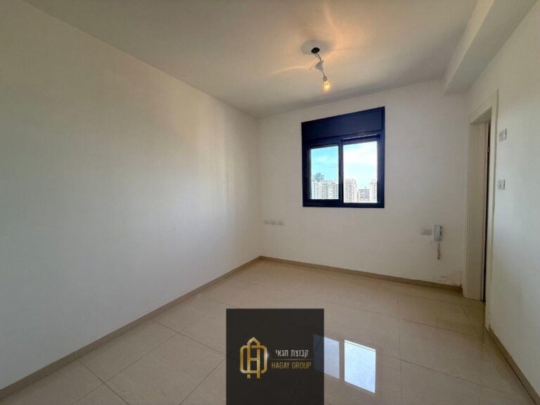 a7b49ecb-de6e-4b61-9e09-06dc0f2ba2f3