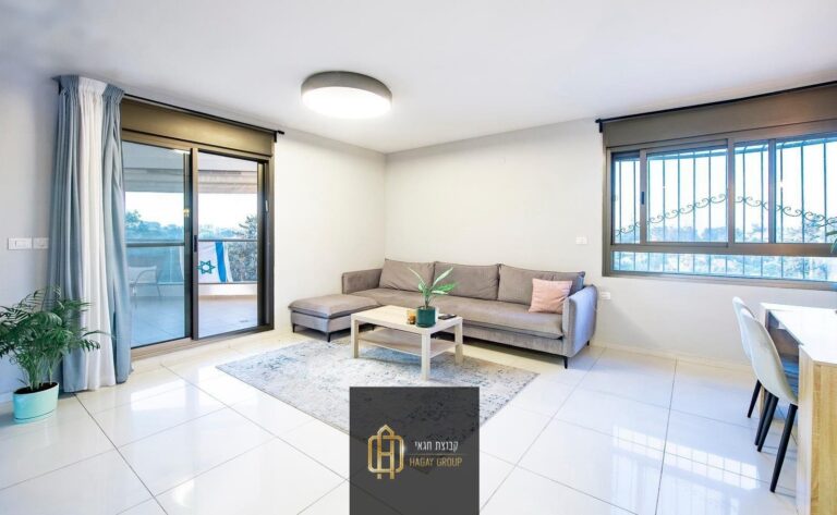 aed79132-3b1b-46ae-ab0a-1c463dca5060