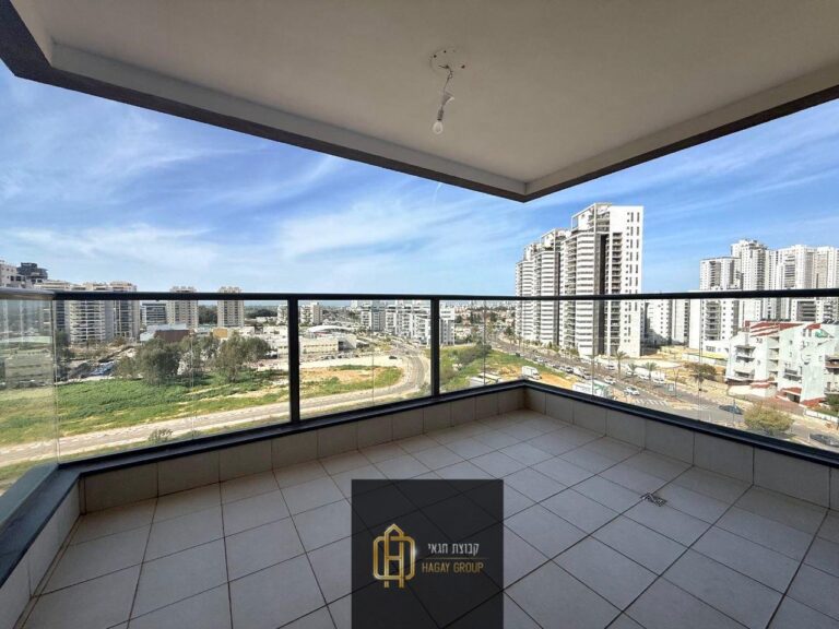 b3c0a49f-0db3-4902-be23-5376df3cc13f