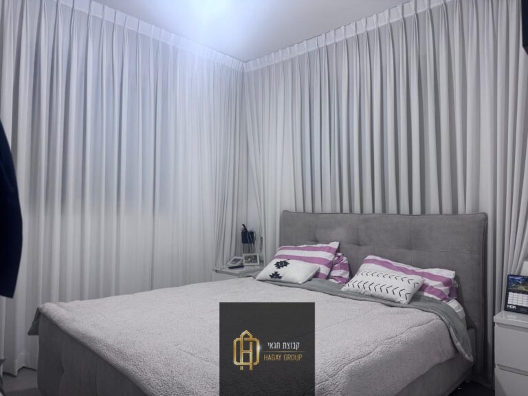 d2ef3914-55f0-43b5-a6ef-fba4476f83d2