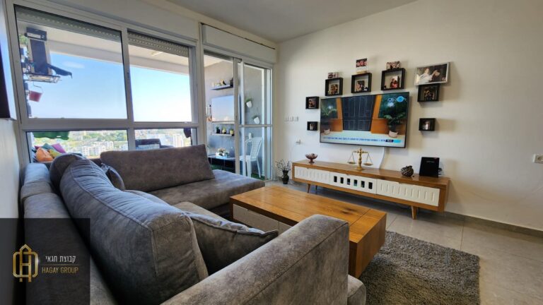 e2ccf6e6-492d-4c48-9ac6-9b2c22ce2dbf