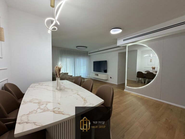 4dab8a40-7e94-43ce-ad22-4062232d377a