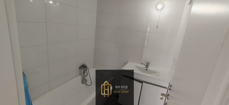 96c2f688-f5af-439d-a246-1708564f2bdd