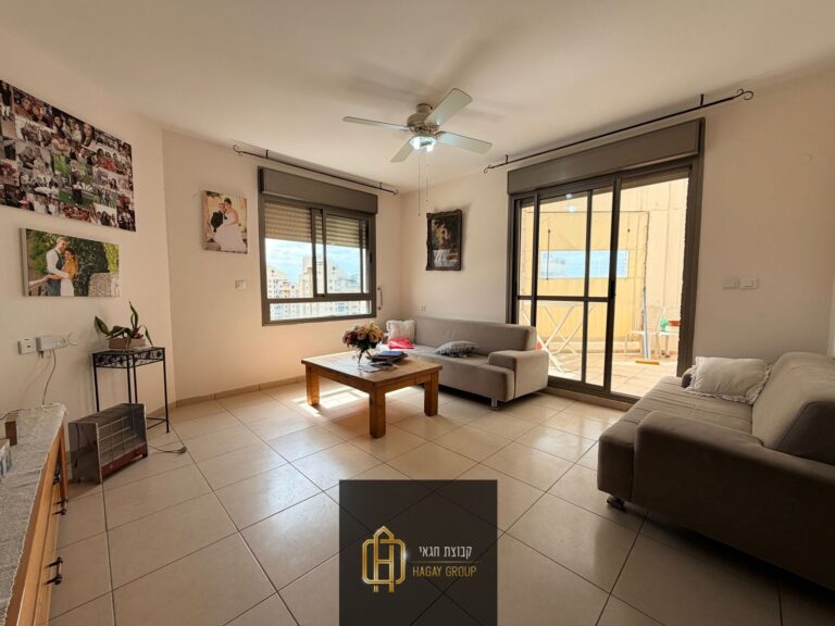 a4418bb7-acc2-4ebf-946f-457485058e4c