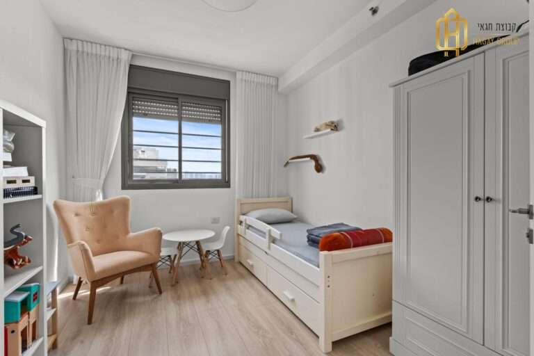 c9986820-a42d-49cf-8f12-f9a2606bf6fc