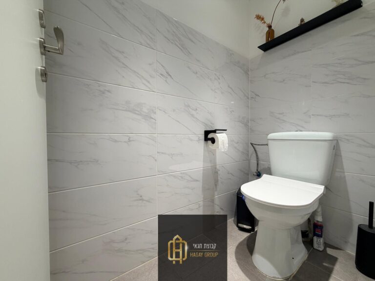 0f6fd24a-30d0-479c-95d9-edf488e20a00