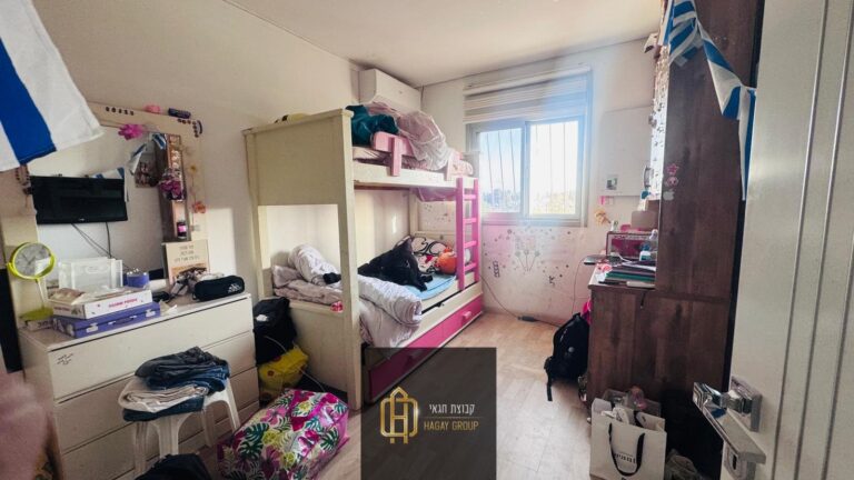 577982ff-9007-4ea8-b04f-a346de7f5380