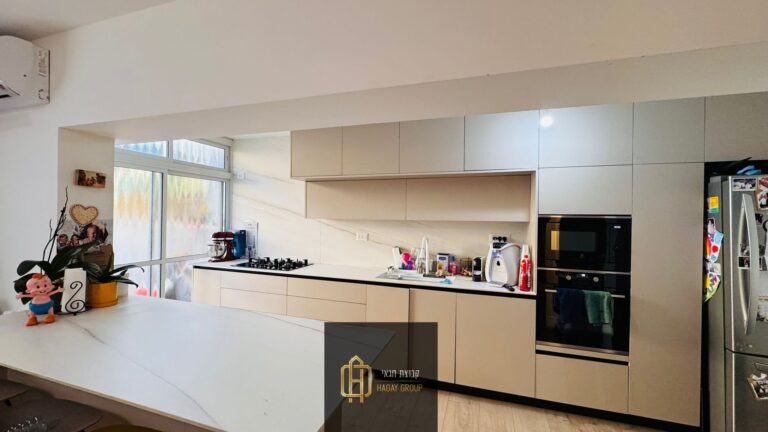 5868b3b9-2eb9-4d90-91b6-266737b046de