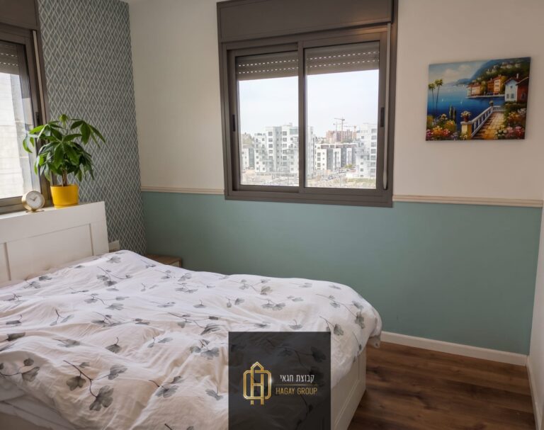 59ce8bb5-d0df-4bcf-97f1-f0f3acb2e7a2