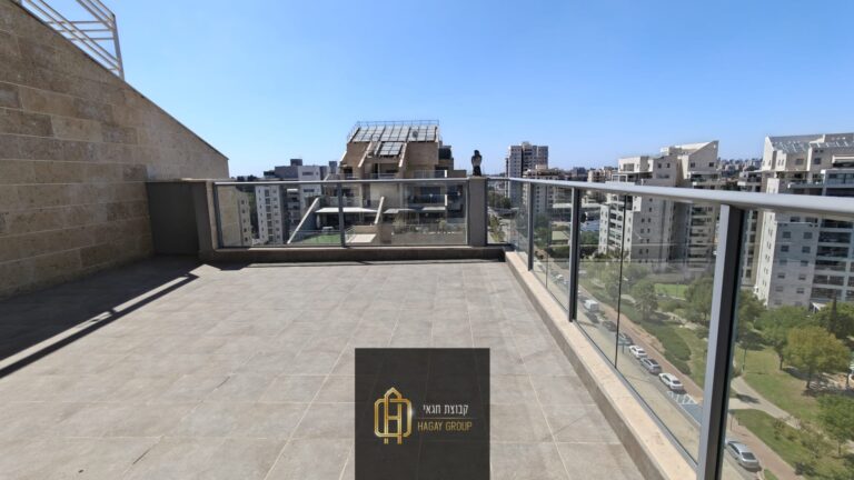 5e21266b-c39c-4935-81cd-5da1cfaab3f6