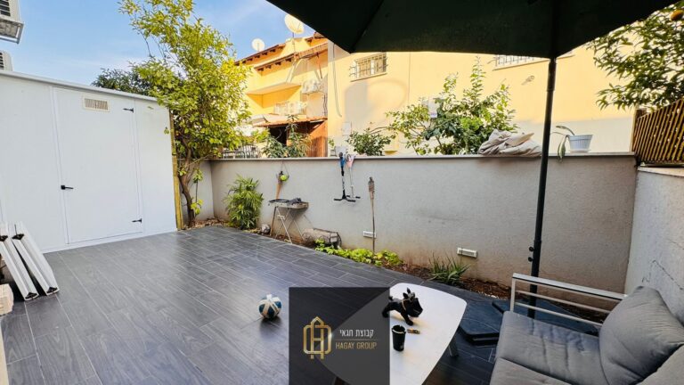 69ea18a7-4c76-4210-a0c4-466005cde16a