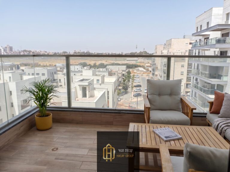 85b38301-b0c2-402a-a6c3-a62f746038fb