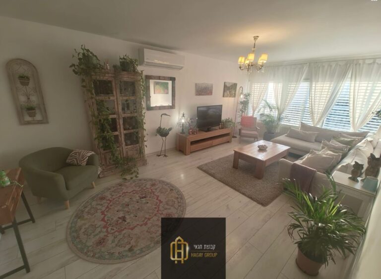 8642dae7-7a3c-471e-9b62-508f91117fe7