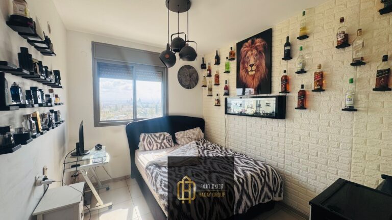 8a029230-7d51-4a3e-9773-aa5aded0fd48