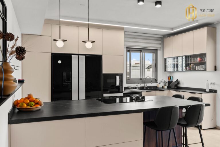 907479a6-4551-4144-bcf5-c9732f7aae11