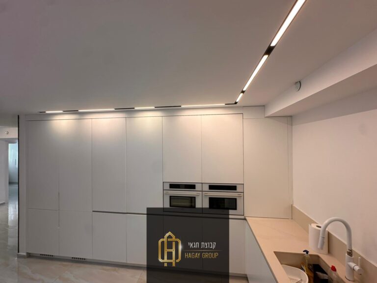 970dcae4-55eb-461c-b3be-14075555ac17