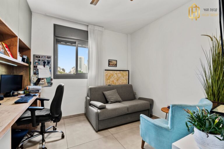 a171836b-73fa-4596-9852-cf217e0e3a15