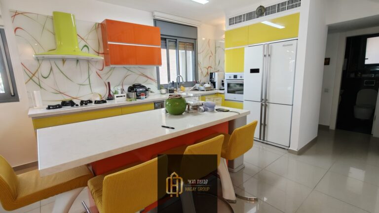 b4c5831a-ea44-434e-b320-760f2a2c364b