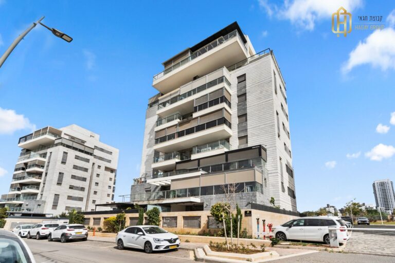 b7f0085b-7510-4738-89c8-4869a1c14ba7