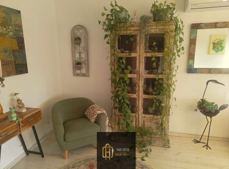 bf2e7d25-3969-4ff3-bdf0-4ab5c6df8fcb