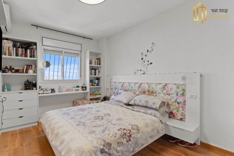 dacfe5a8-a3f6-4902-b13e-787e73707e1e