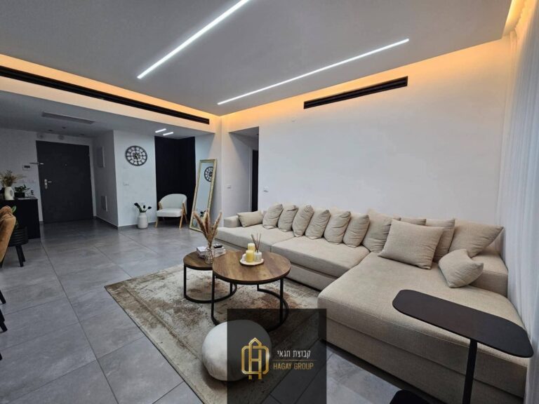 dfac6be8-2702-4433-90dc-079e7a6f00dd