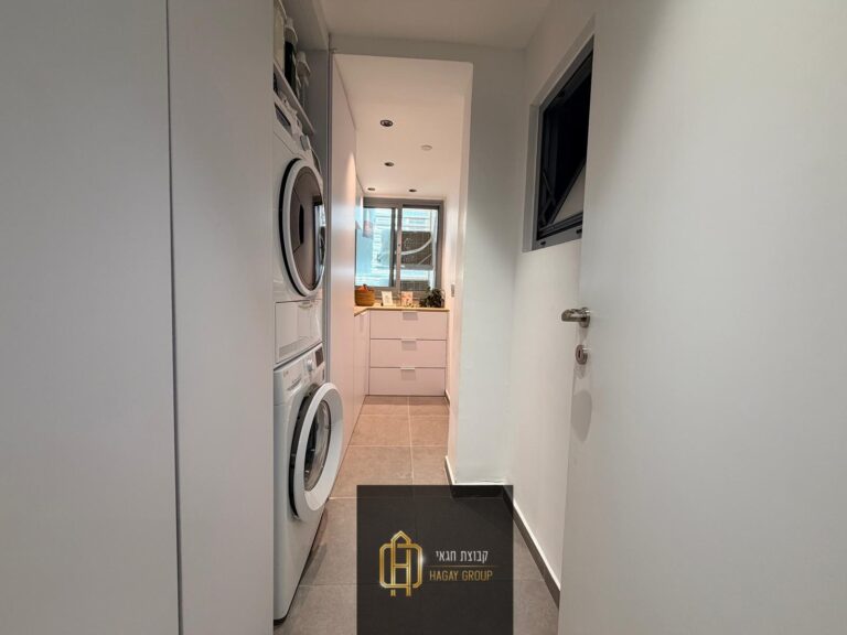 ef49daca-a30f-4bce-b7df-2e89167c80d6